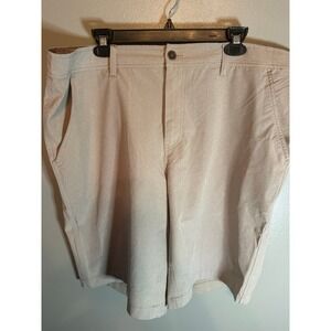 Coolkeep stretch performance khaki shorts size 38w with 11 inch inseam‎